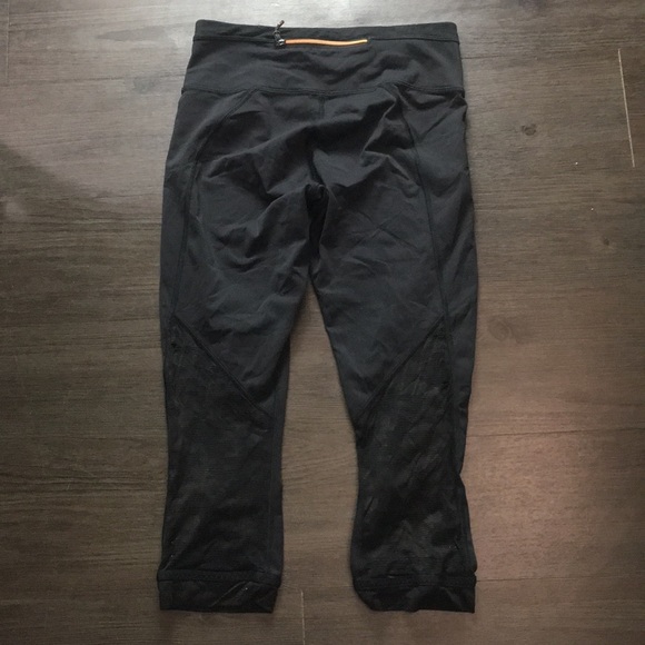 lululemon athletica Pants - Lululemon Wunder Under Crops